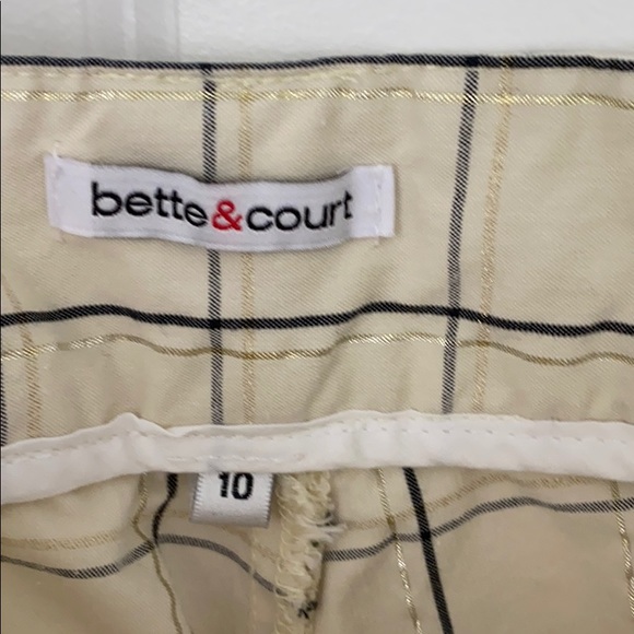 Bette & Court ladies golf shorts - Picture 3 of 3